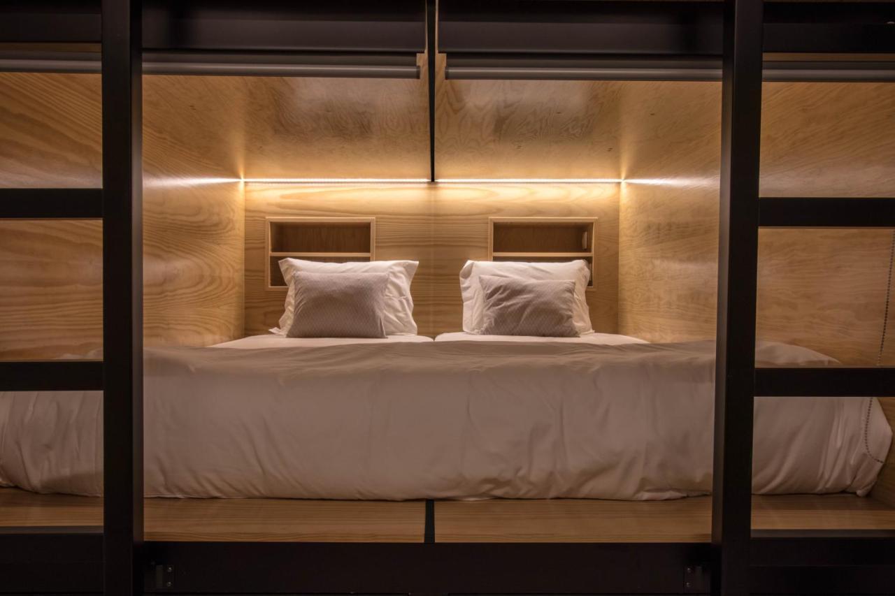 Gig Capsule Hostel 埃里塞拉 外观 照片
