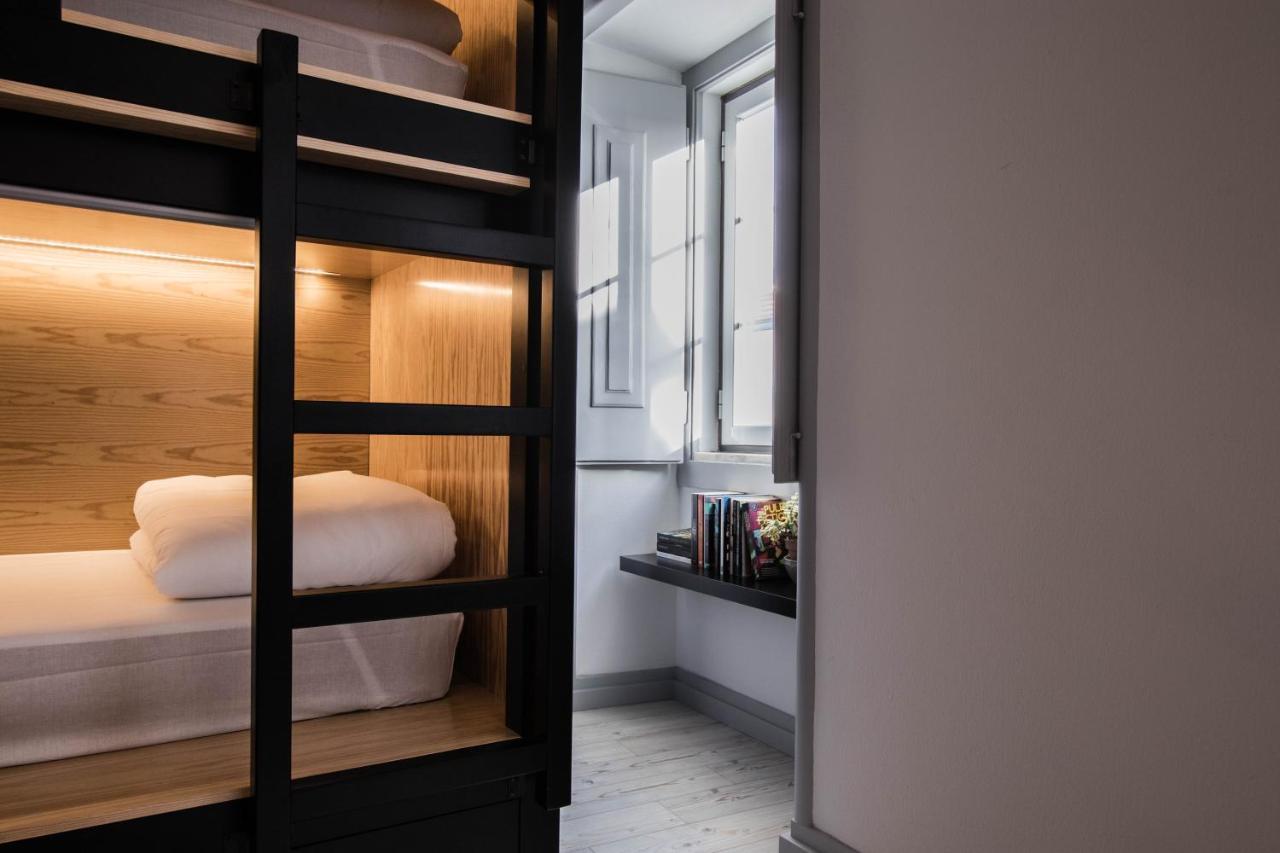 Gig Capsule Hostel 埃里塞拉 外观 照片