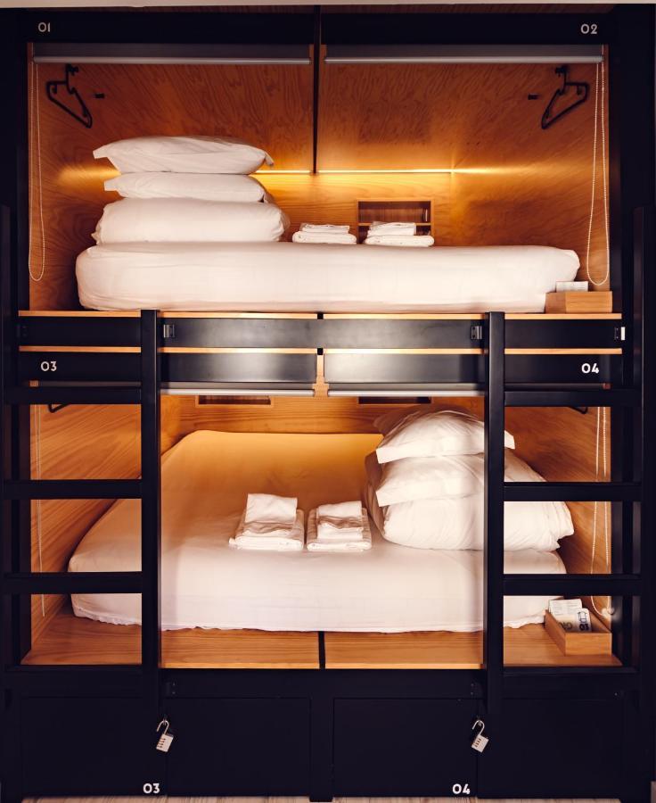 Gig Capsule Hostel 埃里塞拉 外观 照片