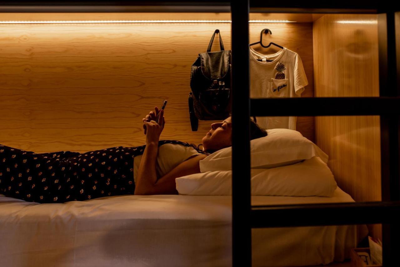 Gig Capsule Hostel 埃里塞拉 外观 照片