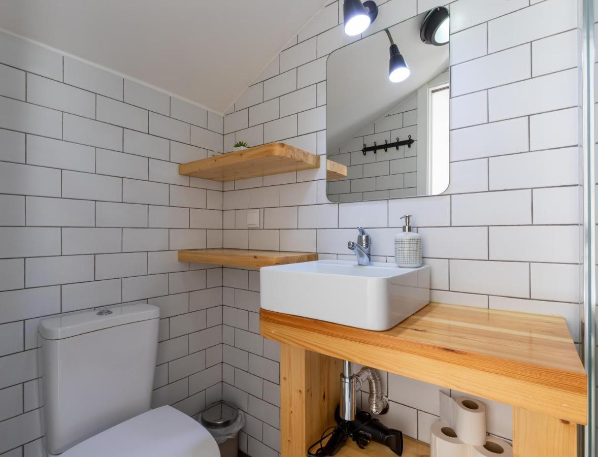 Gig Capsule Hostel 埃里塞拉 外观 照片